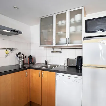 Apartmán *appt Du Faubourg Boutonnet, 4 Personnes, Wifi* *