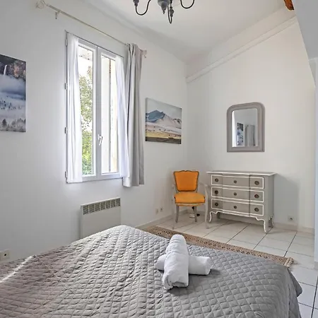 *appt Du Faubourg Boutonnet, 4 Personnes, Wifi* Apartmán *